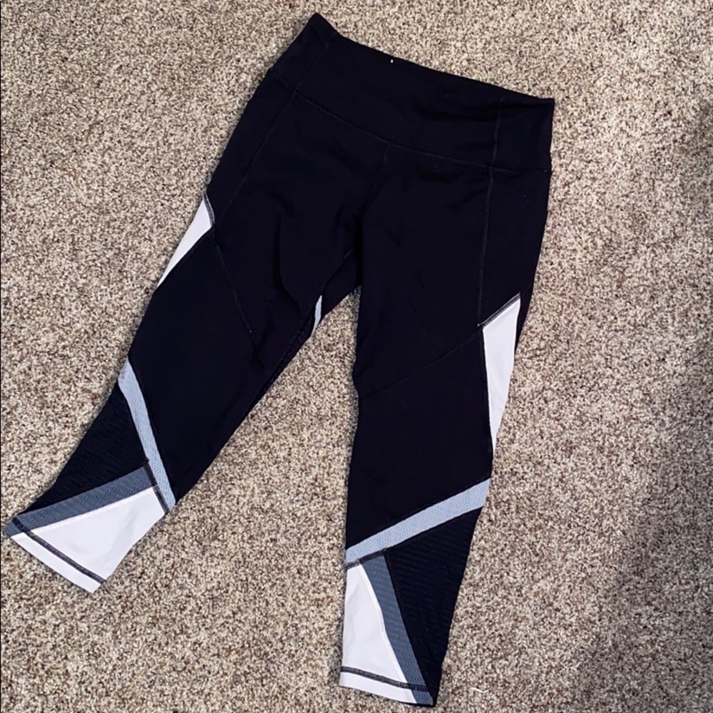 Victoria secret crop leggings